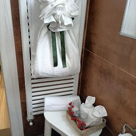 Guest house Bed End Breakfast Mary's Tower 2*