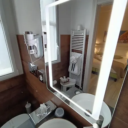 Bed End Breakfast Mary's Tower Maison d'hôtes 4*