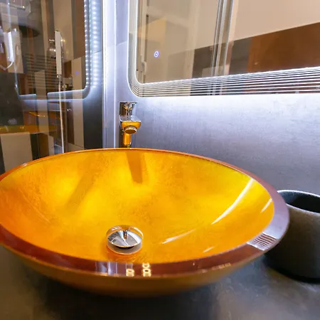 Maison d'hôtes Bed End Breakfast Mary's Tower 4*